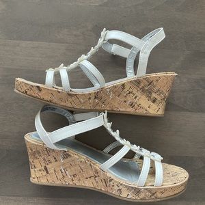 Cork Wedges